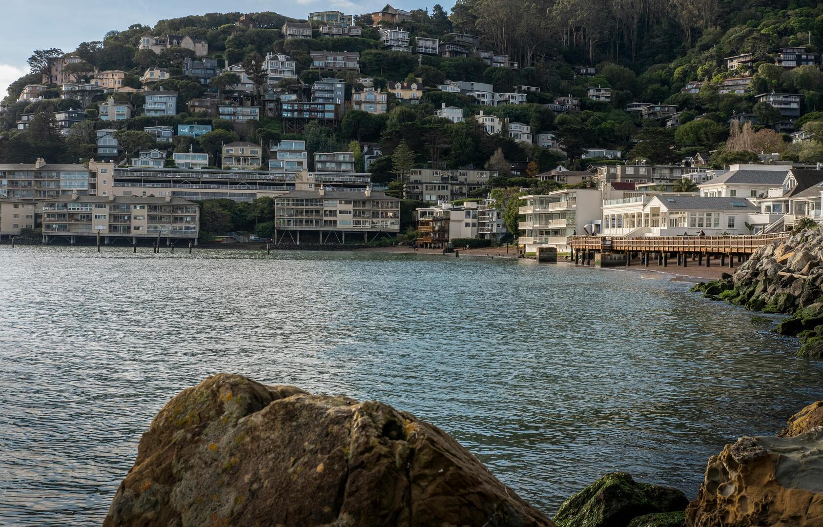 Sausalito waterfront with bikes and Mediterranean-style architecture